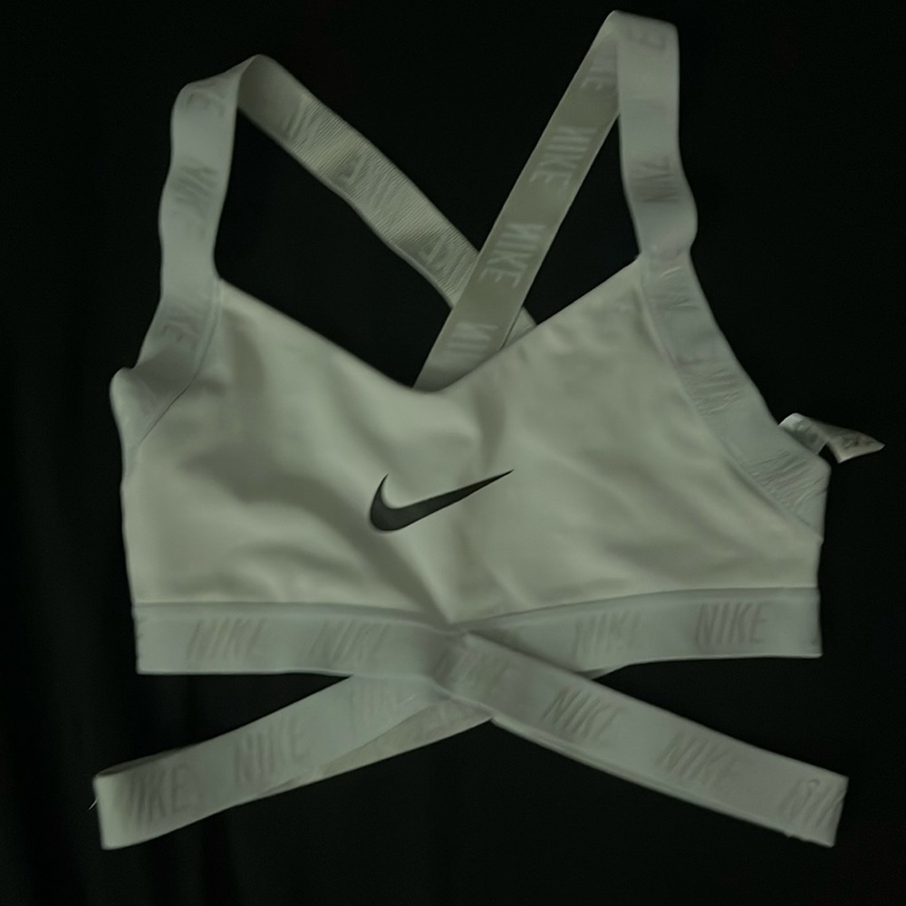 nike sports bra